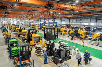 柳工全力沖刺四季度，挖機油缸產品助推全年收官戰