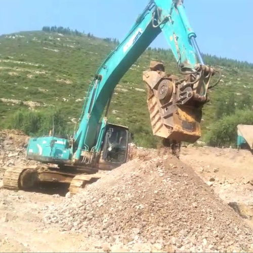 福泉挖機(jī)破碎斗價(jià)格解析及建筑垃圾顎式破碎斗選購(gòu)指南